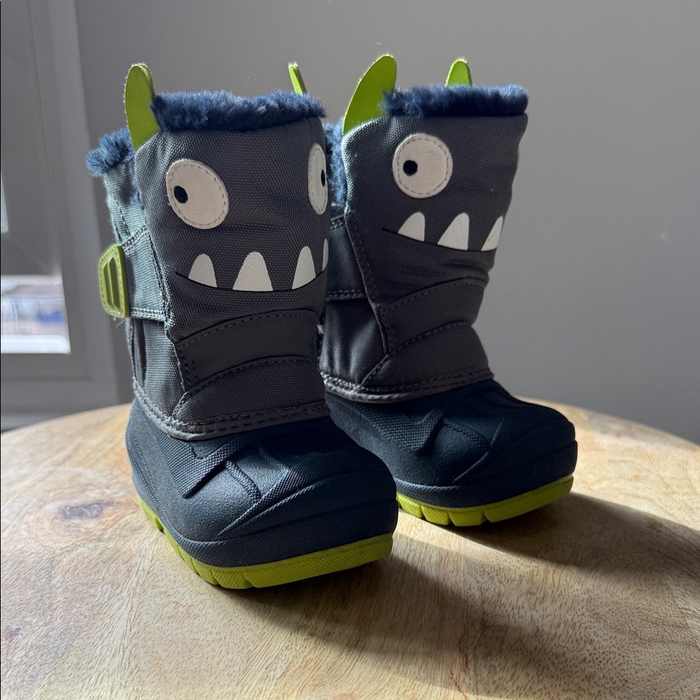 Cat & Jack Monster Face Kids Rain & Snow Boots - Gray and Green